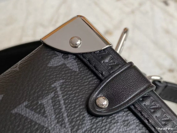 LOUIS SIDE VUITTON TRUNK MM 0801